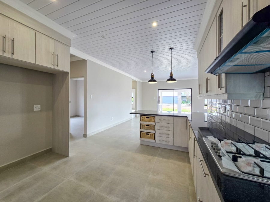3 Bedroom Property for Sale in Stilbaai Wes Western Cape